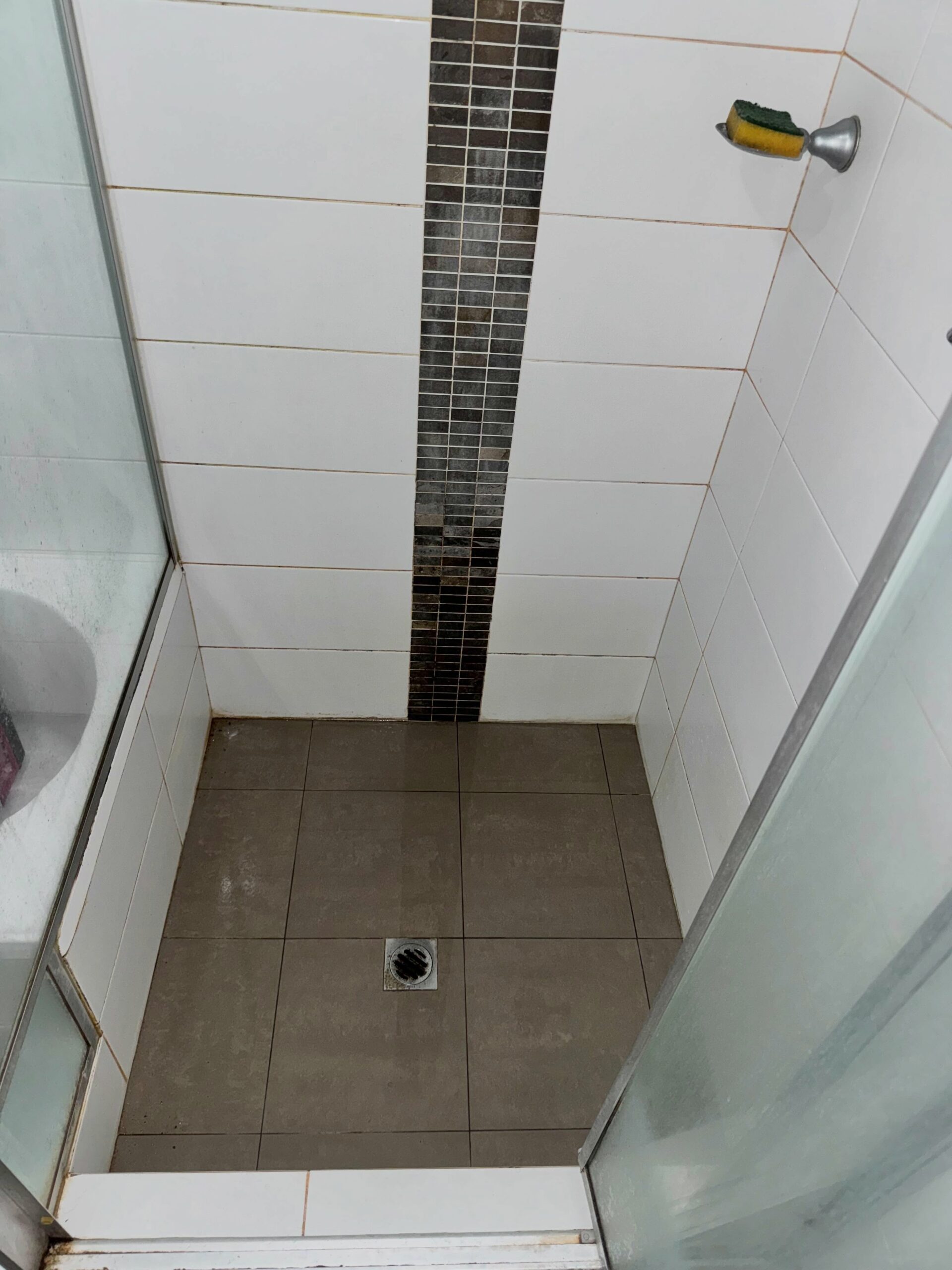 Shower before regrouting in Ocean Reef Perth